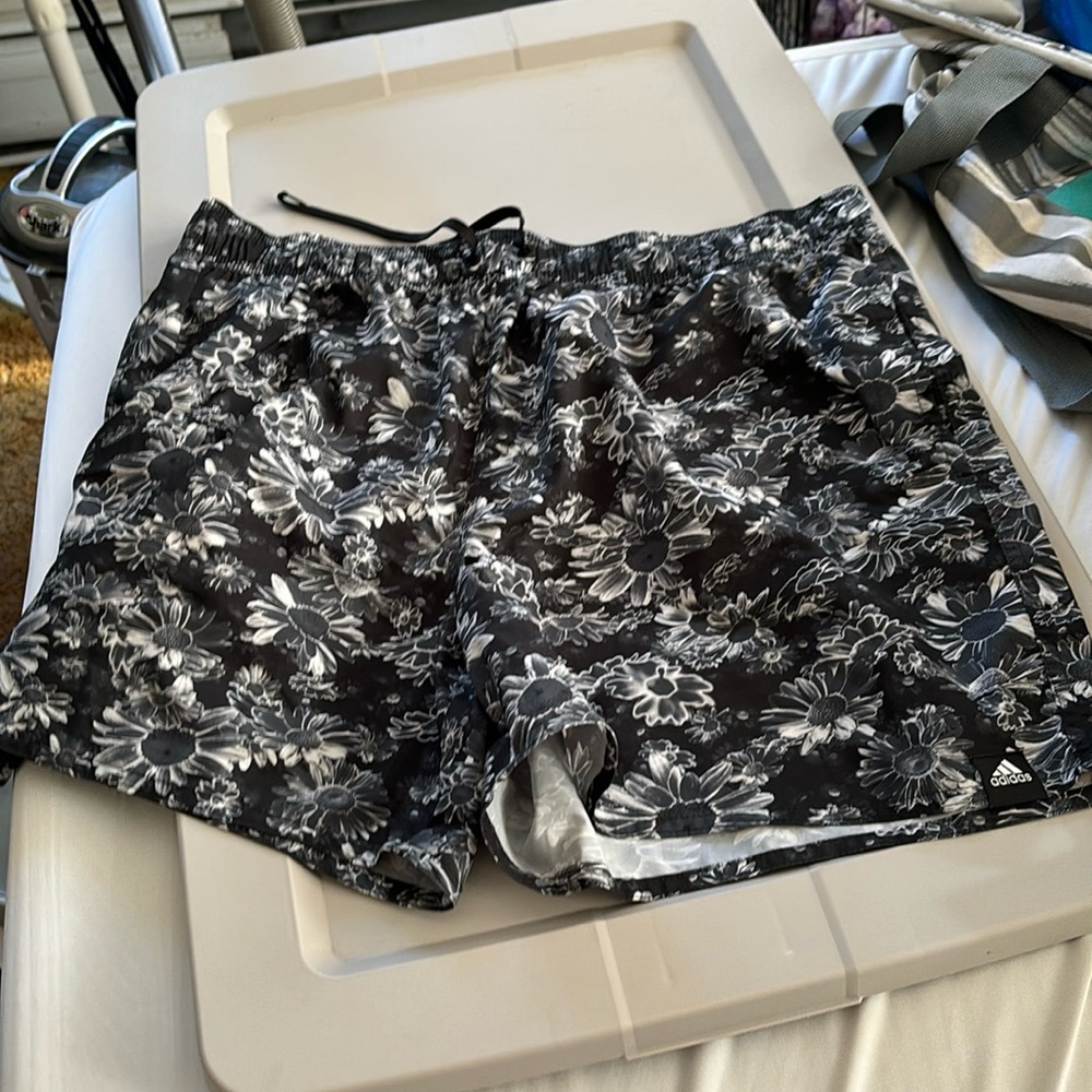 Large addidas never worn shorts black white and flowers